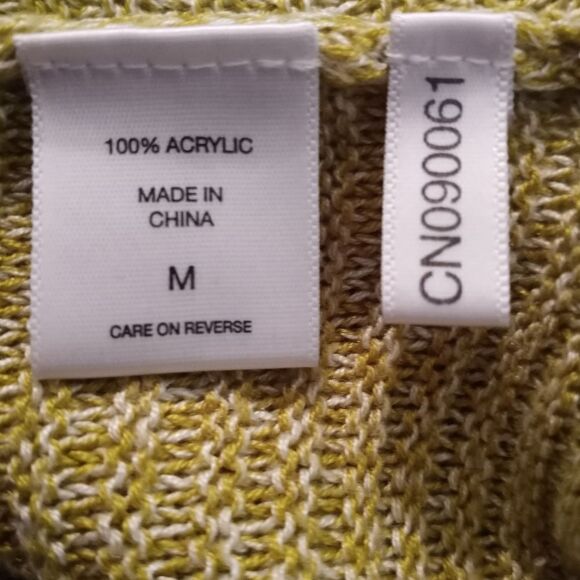 NY&CO. LIME GREEN SLIT SLEEVE SWEATER SZ.M EUC - Picture 7 of 8